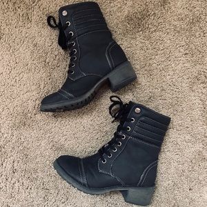 Roxy combat boots - Like New!